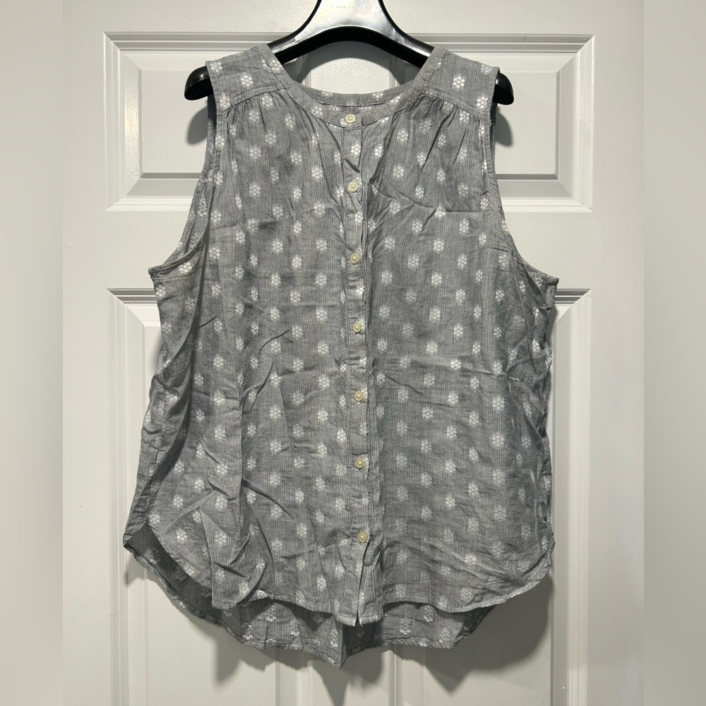 Loft Gray Patterned Sleeveless Blouse - image 1